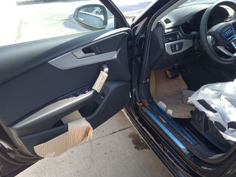 audi a4 b9 (8w2, 8wc) del año 2024