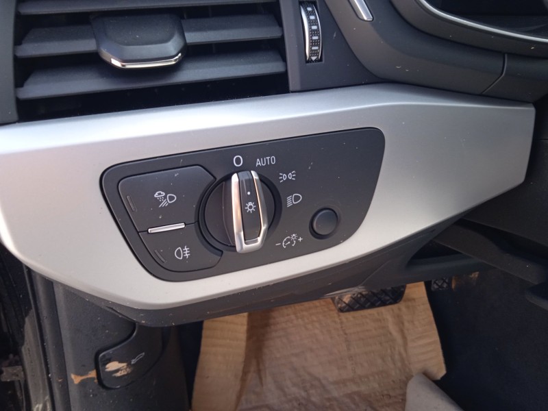 audi a4 b9 (8w2, 8wc) del año 2024