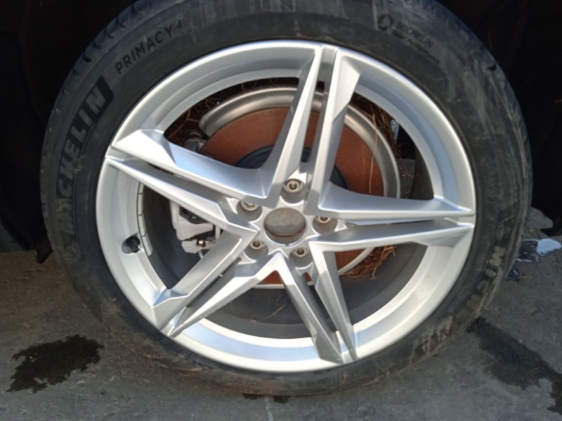 audi a4 b9 (8w2, 8wc) del año 2024