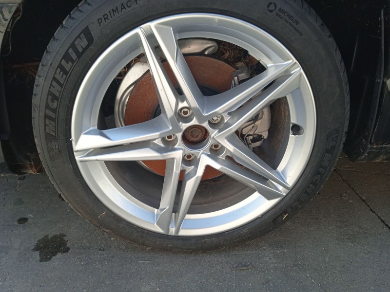 audi a4 b9 (8w2, 8wc) del año 2024