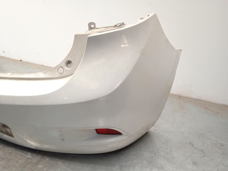Recambio de paragolpes trasero para mazda 3 (bl) 1.6 mzr cd (bl14) referencia OEM IAM BHE850221BBB  