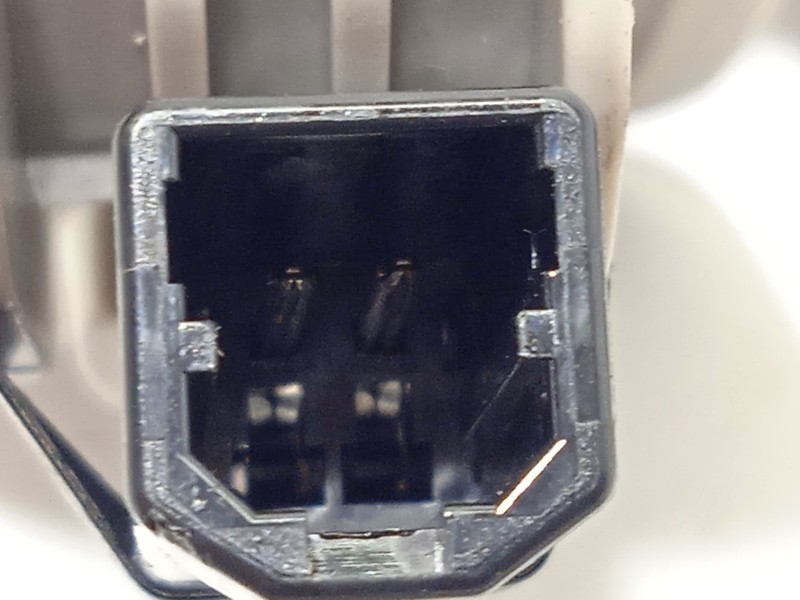 Recambio de parasol derecho para mazda 3 (bl) 1.6 mzr cd (bl14) referencia OEM IAM BDC569270A75  