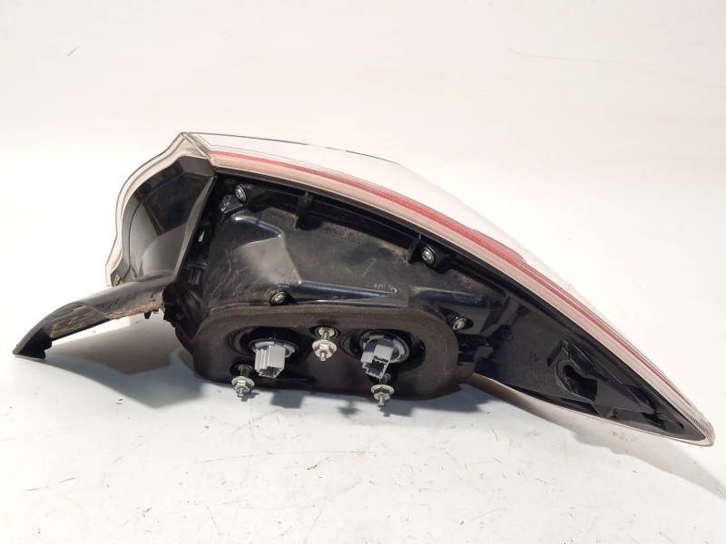 Recambio de piloto trasero izquierdo para mazda 3 (bl) 1.6 mzr cd (bl14) referencia OEM IAM BBN751160 BCW851160E 