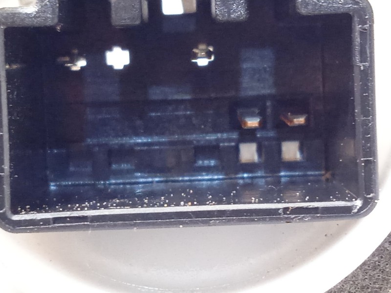 Recambio de cerradura puerta trasera derecha para mazda 3 (bl) 1.6 mzr cd (bl14) referencia OEM IAM BBM472310A  