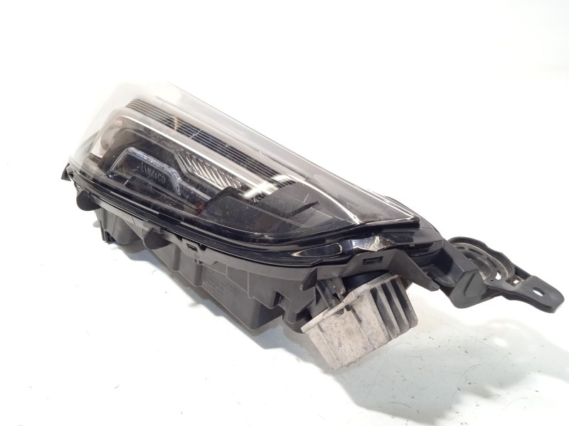 Recambio de piloto delantero izquierdo para lynk & co 01 phev referencia OEM IAM 8893628734  