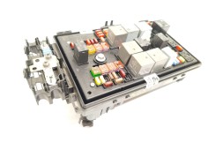 Recambio de caja reles / fusibles para opel astra j (p10) 1.7 cdti (68) referencia OEM IAM 13368641   2