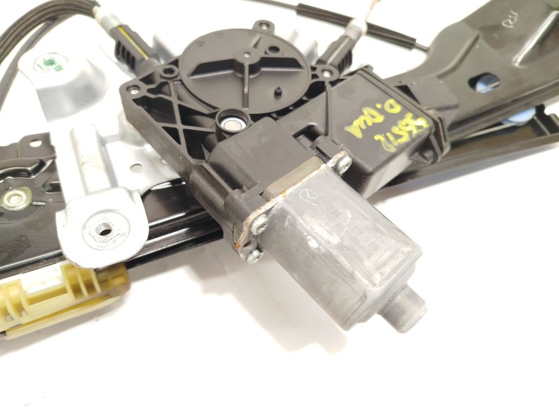 Recambio de elevalunas delantero derecho para opel astra j (p10) 1.7 cdti (68) referencia OEM IAM 13350759 20951582 