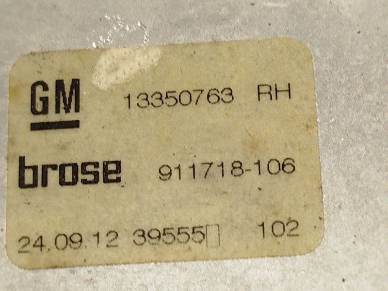 Recambio de elevalunas trasero derecho para opel astra j (p10) 1.7 cdti (68) referencia OEM IAM 13350763  