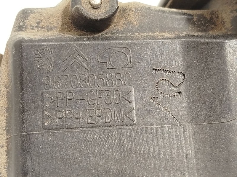 Recambio de tapa exterior combustible para peugeot 508 i (8d_) 2.2 hdi referencia OEM IAM 9670805880  
