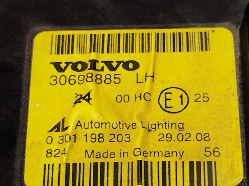 Recambio de faro izquierdo para volvo v50 (545) 2.0 d referencia OEM IAM 30698885  0301198203