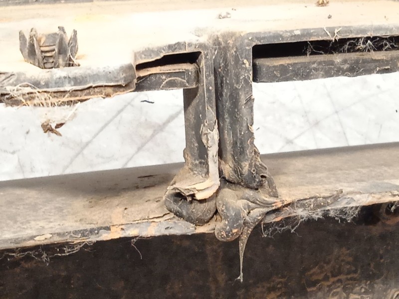 Recambio de paragolpes delantero para ssangyong rexton / rexton ii (gab_) 2.7 d 4x4 referencia OEM IAM 7871008020LAK  