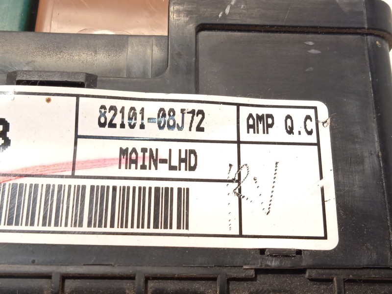 Recambio de caja reles / fusibles para ssangyong rexton / rexton ii (gab_) 2.7 d 4x4 referencia OEM IAM 8210108J72  