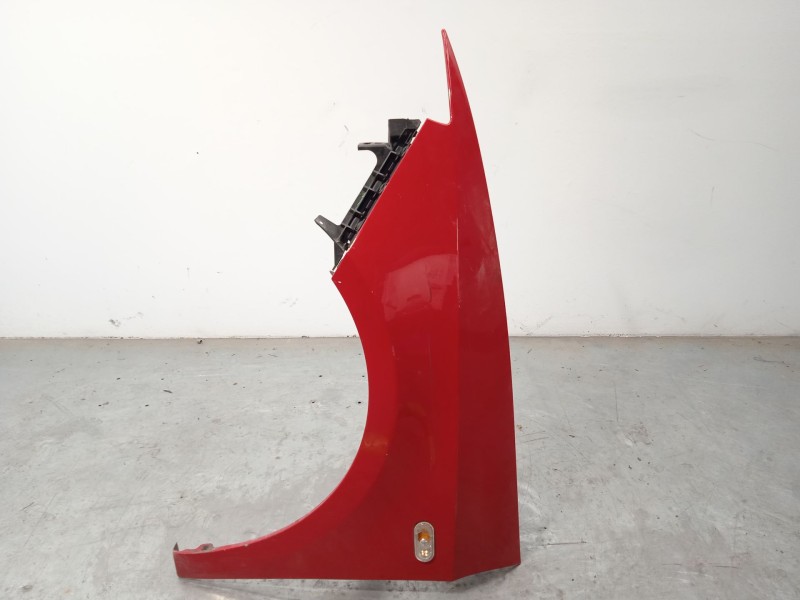 Recambio de aleta delantera izquierda para seat ibiza iv (6j5, 6p1) 1.2 referencia OEM IAM 6J0821021B  