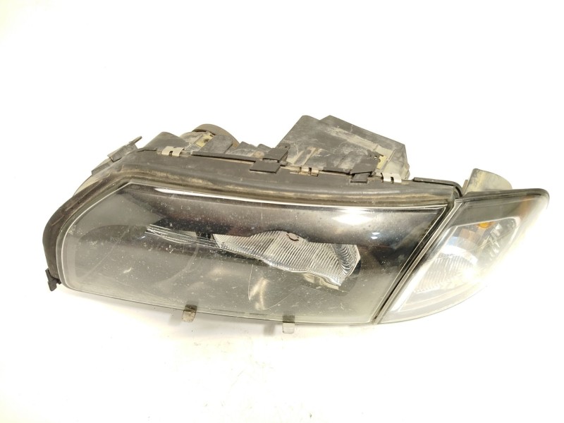 Recambio de faro izquierdo para volvo s80 i (184) d5 referencia OEM IAM 30716978 30744158 89900214