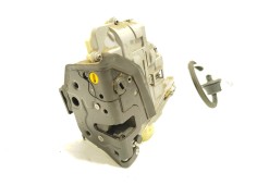 Recambio de cerradura puerta trasera izquierda para audi q7 (4lb) 3.0 tdi quattro referencia OEM IAM 3C4839015A  
