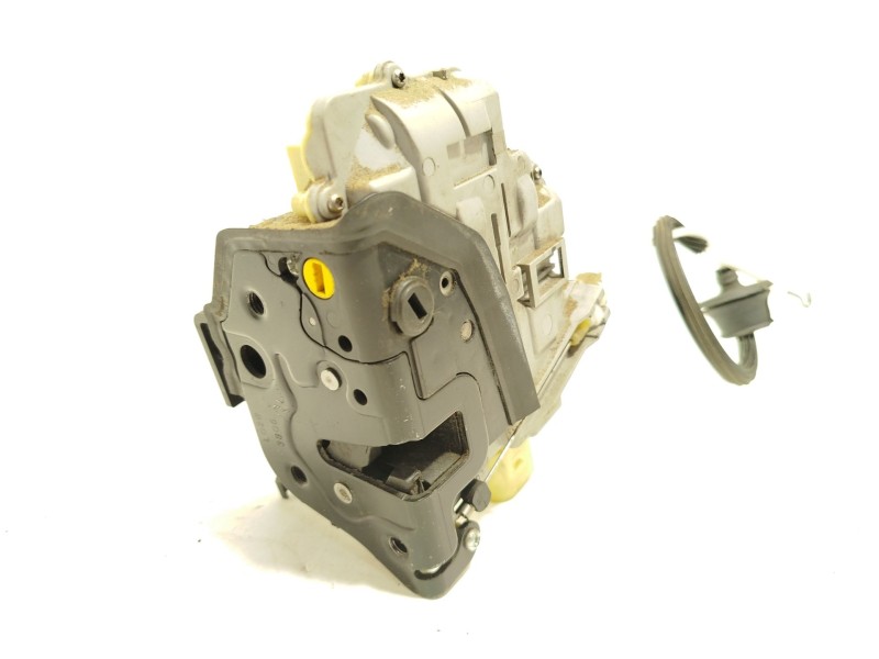 Recambio de cerradura puerta trasera izquierda para audi q7 (4lb) 3.0 tdi quattro referencia OEM IAM 3C4839015A  