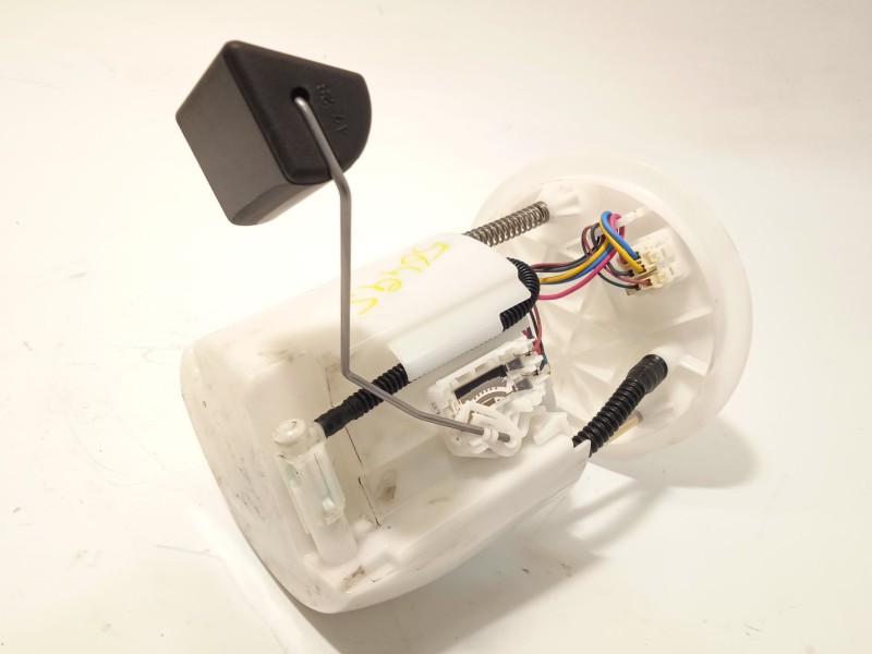 Recambio de bomba combustible para mazda 3 hatchback (bp) 2.0 skyactiv-g m hybrid referencia OEM IAM PAK91335XA  