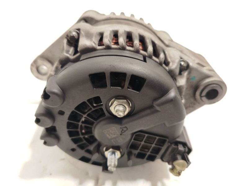 Recambio de alternador para opel insignia a (g09) 2.0 cdti (68) referencia OEM IAM 13502583  
