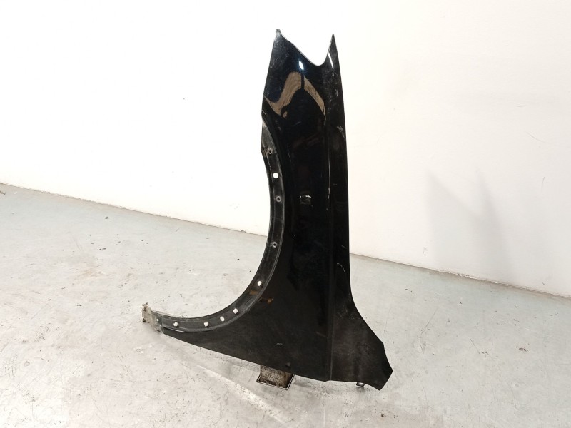 Recambio de aleta delantera izquierda para audi q3 (8ub, 8ug) 2.0 tdi referencia OEM IAM 8U0821105  