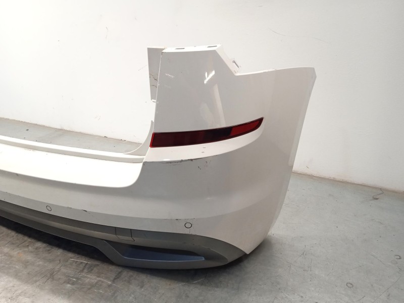 Recambio de paragolpes trasero para skoda kamiq (nw4) 1.0 tsi referencia OEM IAM 658807421A  