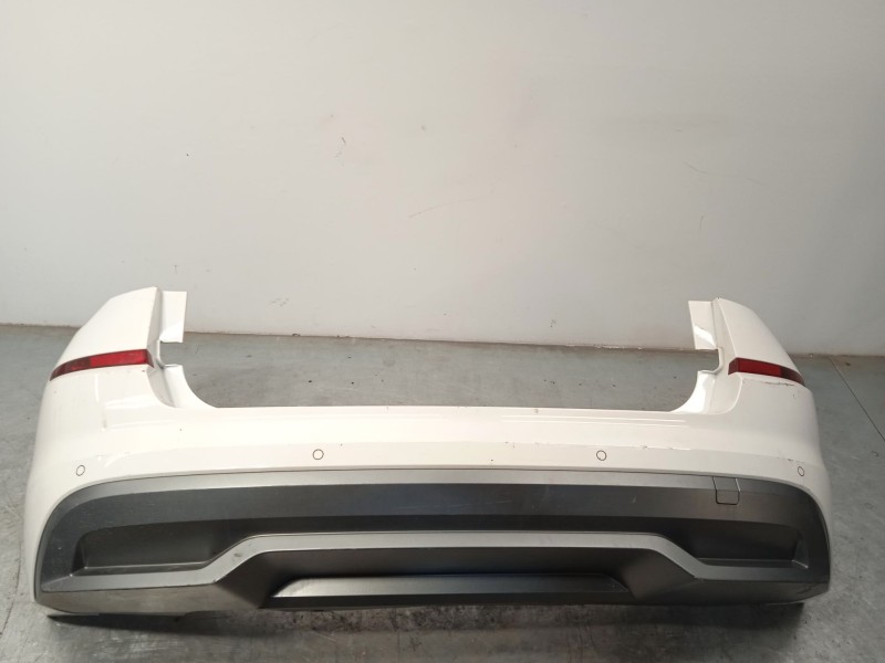 Recambio de paragolpes trasero para skoda kamiq (nw4) 1.0 tsi referencia OEM IAM 658807421A  