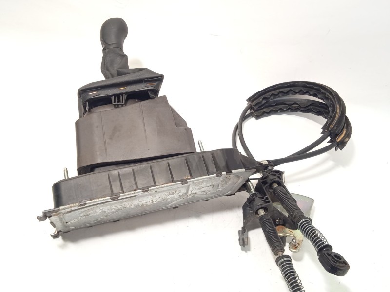 Recambio de palanca cambio para skoda kamiq (nw4) 1.0 tsi referencia OEM IAM 5R3711049K  