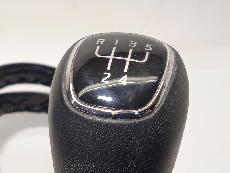 Recambio de palanca cambio para skoda kamiq (nw4) 1.0 tsi referencia OEM IAM 5R3711049K  