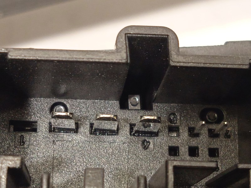 Recambio de elevalunas trasero derecho para skoda kamiq (nw4) 1.0 tsi referencia OEM IAM 654839462A 5Q0959403D 