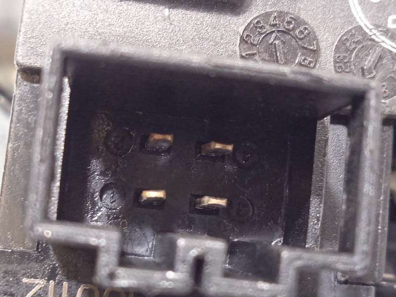 Recambio de cerradura maletero / porton para skoda kamiq (nw4) 1.0 tsi referencia OEM IAM 3V0827505C 3V0827505C05S 