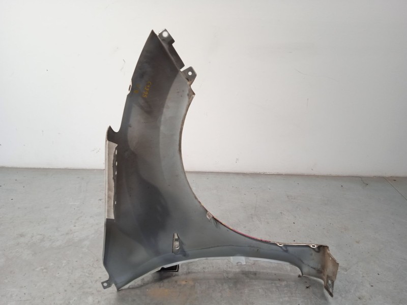 Recambio de aleta delantera izquierda para hyundai i30 (gd) 1.4 crdi referencia OEM IAM 66311A6010  