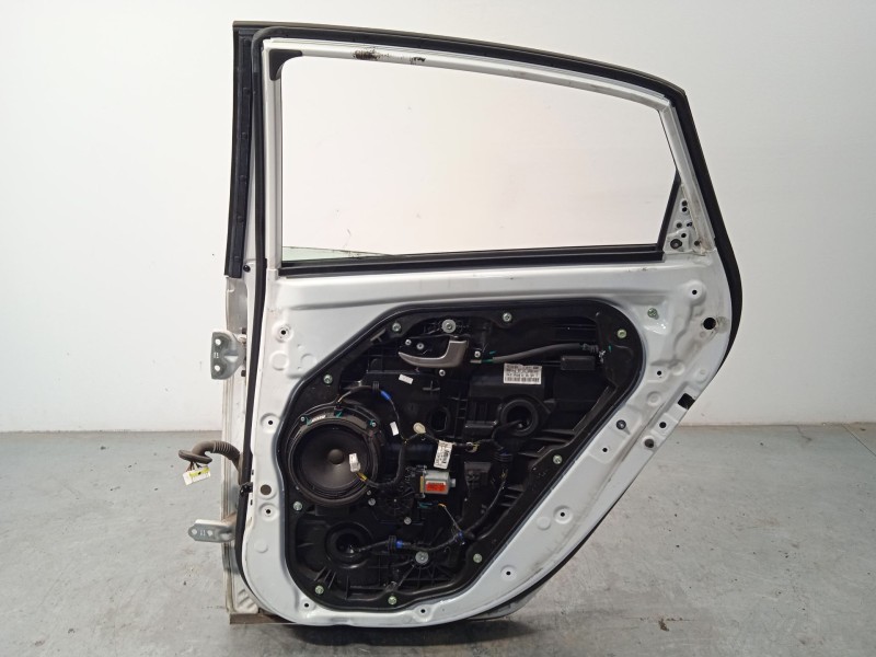 Recambio de puerta trasera derecha para hyundai i30 (gd) 1.4 crdi referencia OEM IAM 77004A6000  