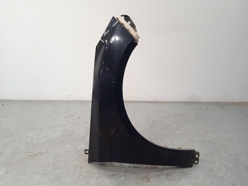 Recambio de aleta delantera derecha para ford focus iii 1.6 tdci referencia OEM IAM 2171302 PBM51A16008AG 