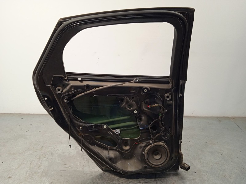 Recambio de puerta trasera izquierda para ford focus iii 1.6 tdci referencia OEM IAM 2172760 PBM51A24631BF 