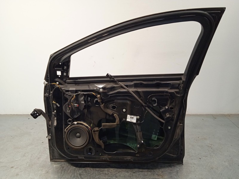 Recambio de puerta delantera derecha para ford focus iii 1.6 tdci referencia OEM IAM 2147844 PBM51A20124BF 