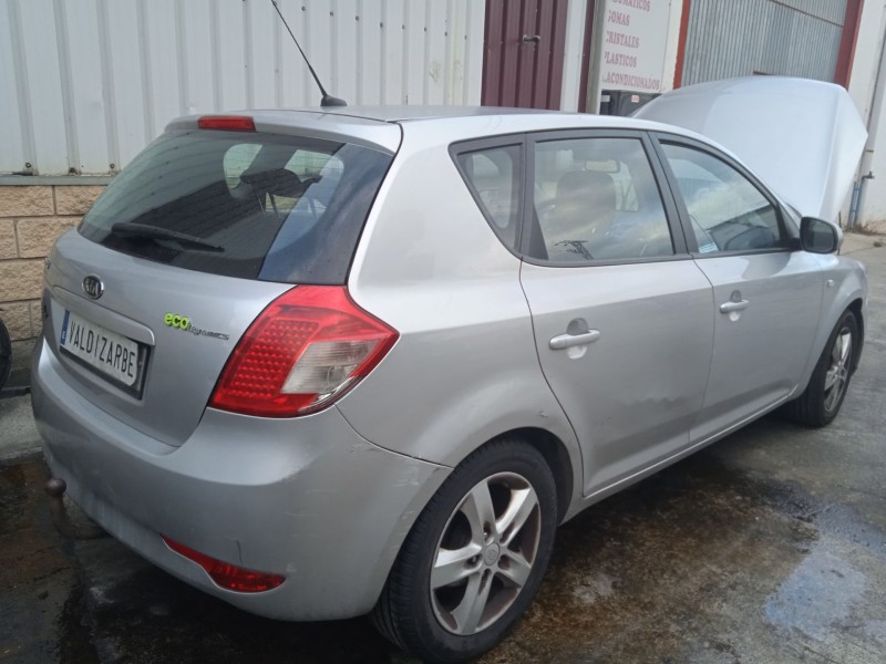 kia cee´d hatchback (ed) del año 2010