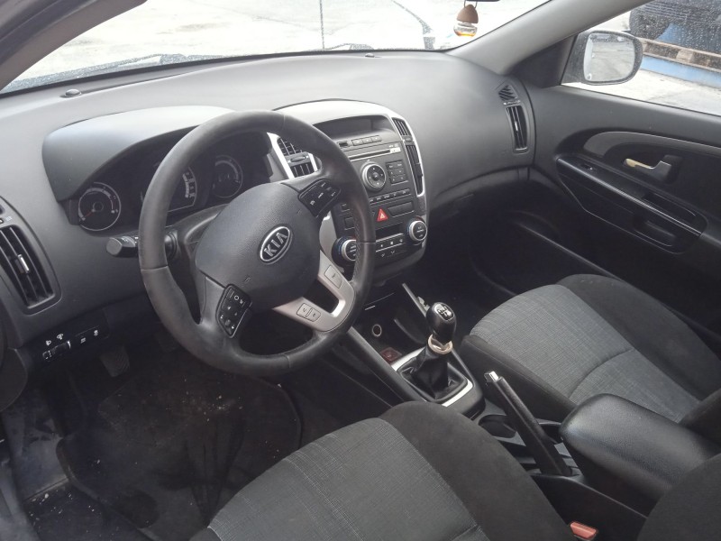 kia cee´d hatchback (ed) del año 2010