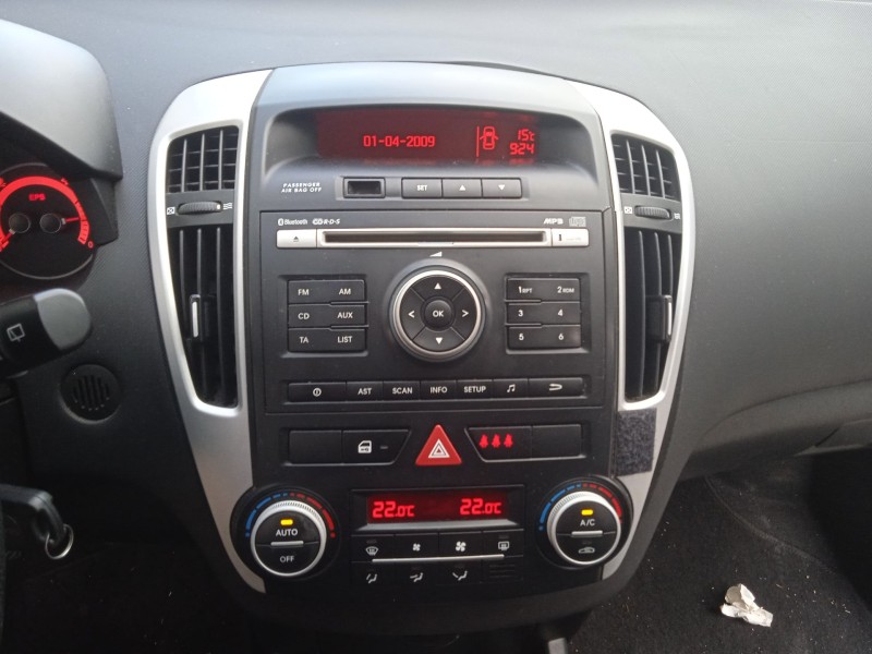 kia cee´d hatchback (ed) del año 2010