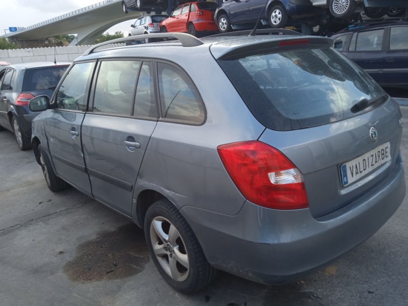 skoda fabia ii combi (545) del año 2011
