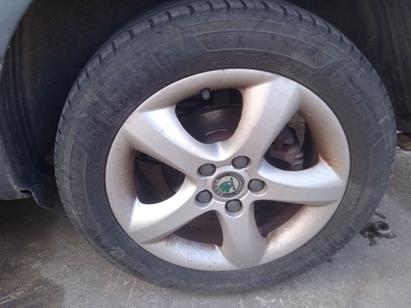 skoda fabia ii combi (545) del año 2011