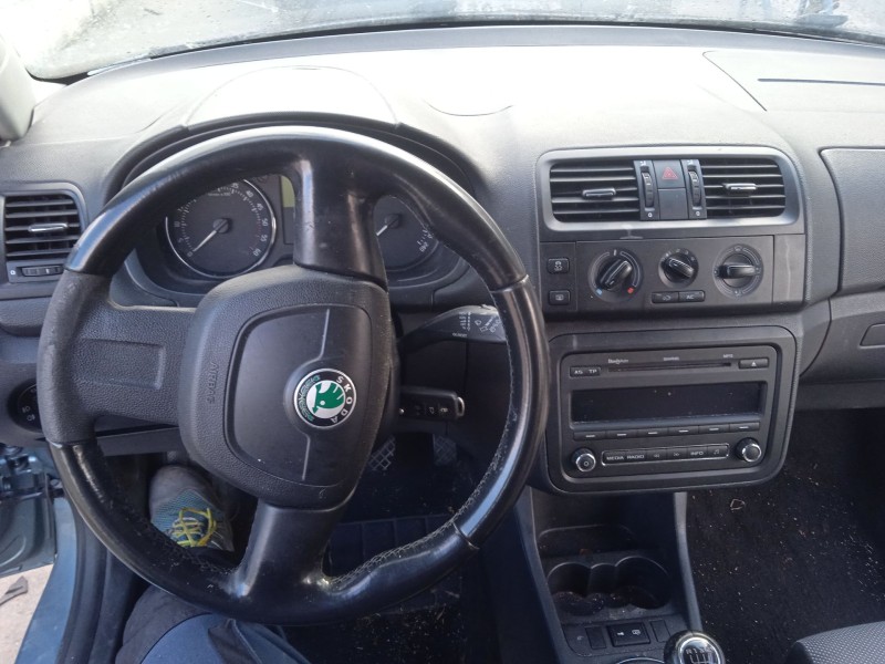 skoda fabia ii combi (545) del año 2011