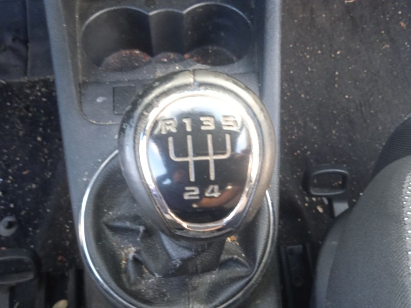 skoda fabia ii combi (545) del año 2011