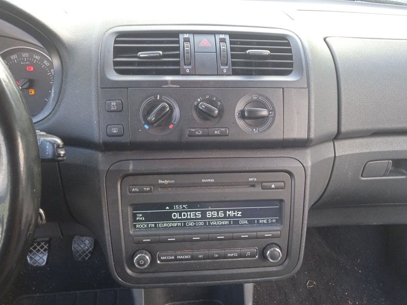 skoda fabia ii combi (545) del año 2011