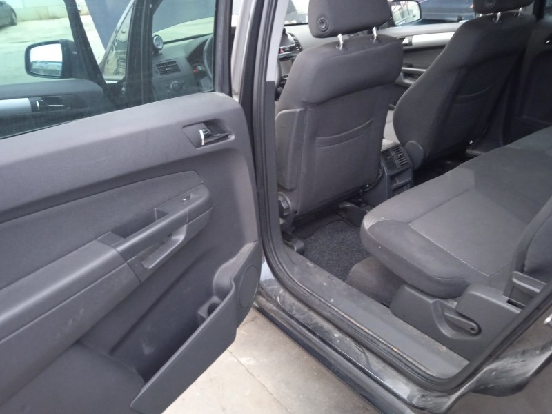 opel zafira b furgoneta/monovolumen (a05) del año 2012