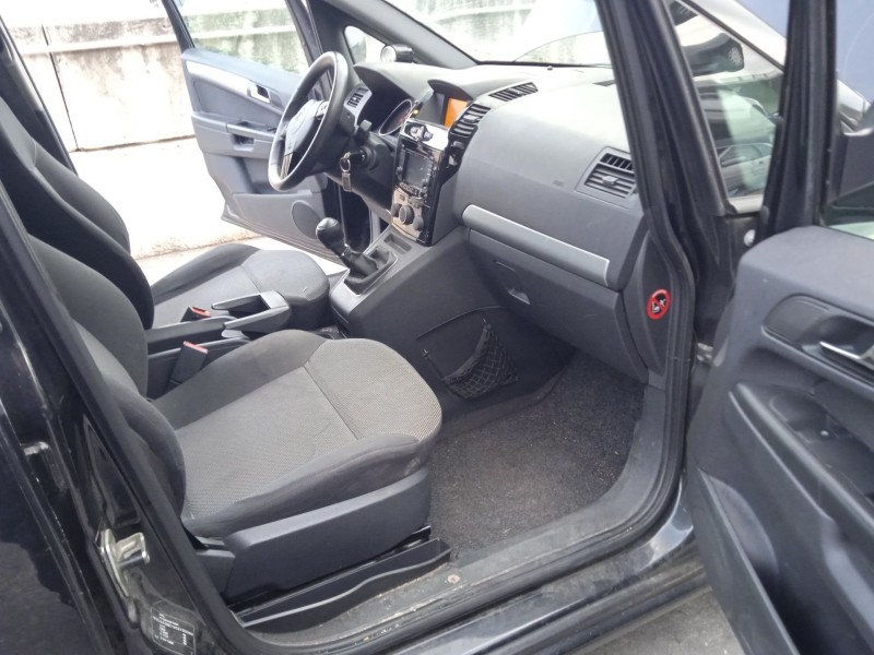 opel zafira b furgoneta/monovolumen (a05) del año 2012