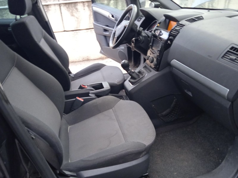 opel zafira b furgoneta/monovolumen (a05) del año 2012