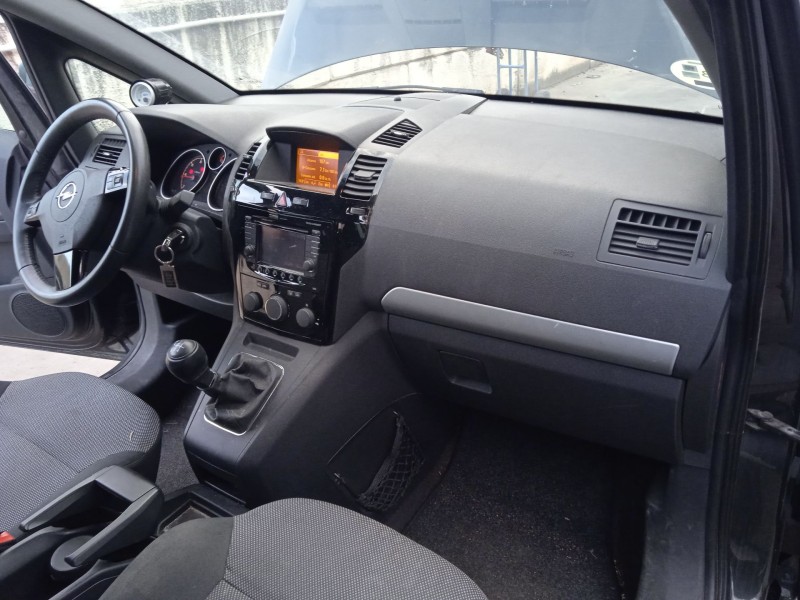opel zafira b furgoneta/monovolumen (a05) del año 2012