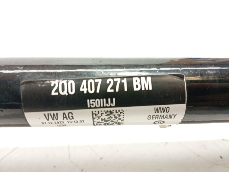 Recambio de transmision delantera izquierda para skoda kamiq (nw4) 1.0 tsi referencia OEM IAM 2Q0407271BM  