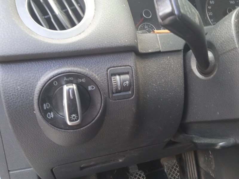 volkswagen tiguan (5n_) del año 2011