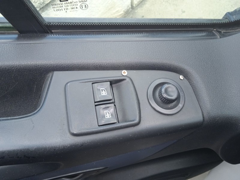 opel vivaro b furgoneta (x82) del año 2015