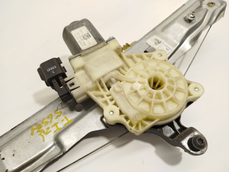 Recambio de elevalunas trasero izquierdo para ford focus iii 1.6 tdci referencia OEM IAM BM51A27001BC 1870372 